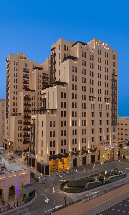 होटल Hyatt Place Wasl District Residences 4*